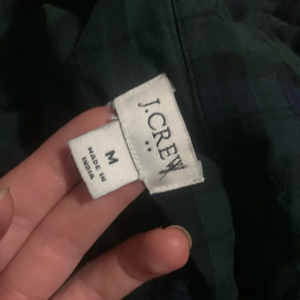 J. Crew Factory Black Watch Plaid Cotton Poplin shirt in Signature Fit - Picture 7 of 11